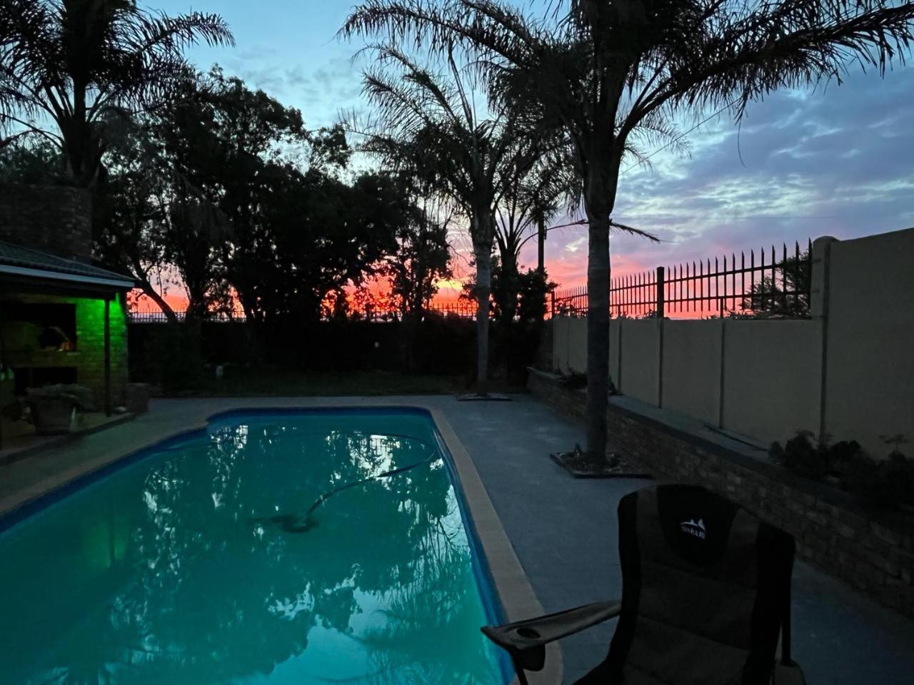 Oppi Draai Guesthouse Oudtshoorn Luaran gambar
